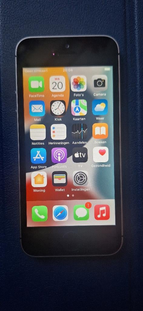 iphone se a1723 (in 2017 aangeschaft), Zwart, Ophalen of Verzenden, Zo goed als nieuw, Zonder simlock