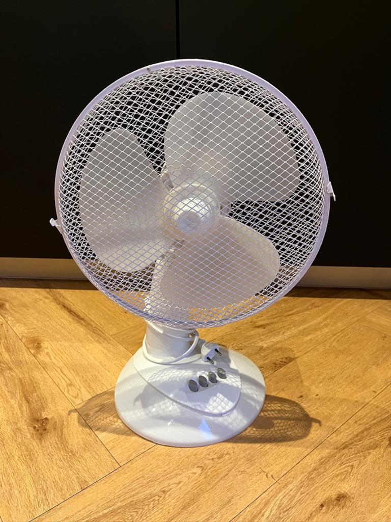 Tafel ventilator, Ophalen, Zo goed als nieuw, Tafelventilator