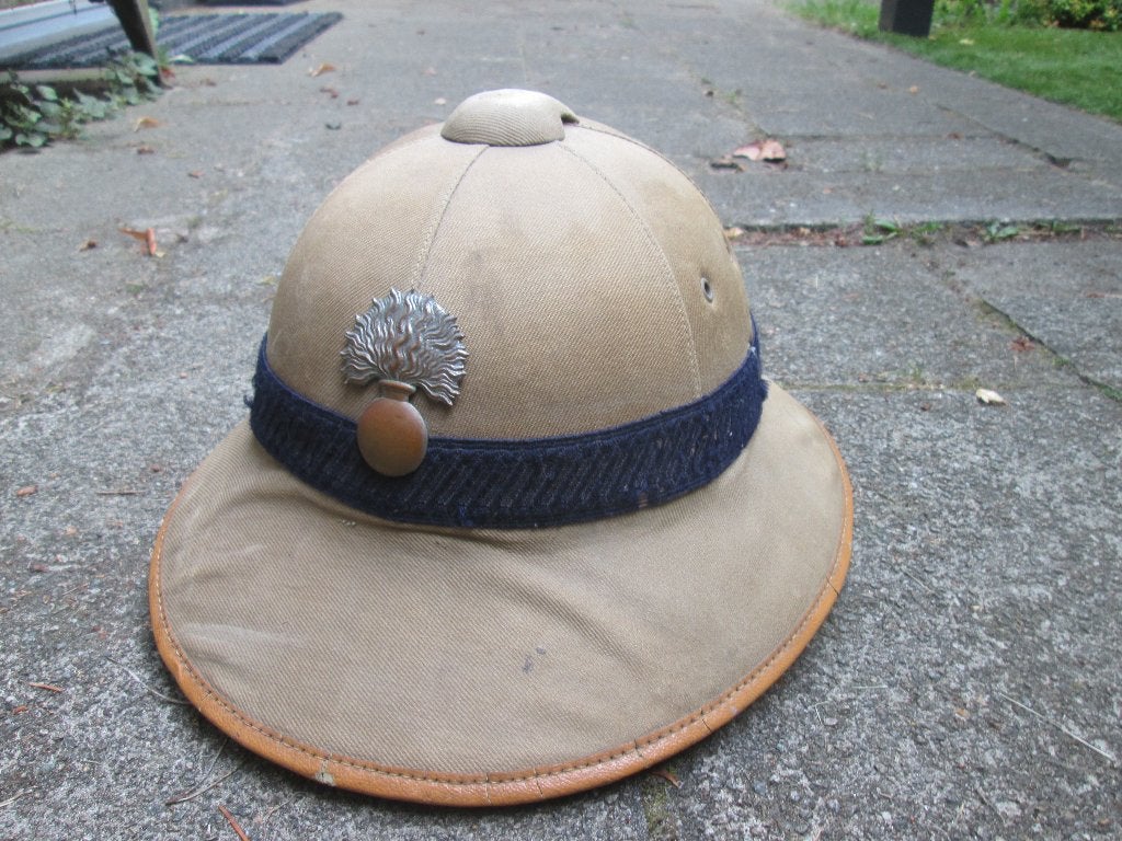 Franse tropenhelm Police Gendarmerie Marseille. Politie. TOP, Verzamelen, Ophalen of Verzenden, Landmacht, Nederland, Embleem of Badge