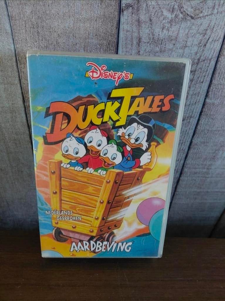 Ducktales aardbeving videoband. Disney., Alle leeftijden, Ophalen of Verzenden, Gebruikt, Tekenfilms en Animatie