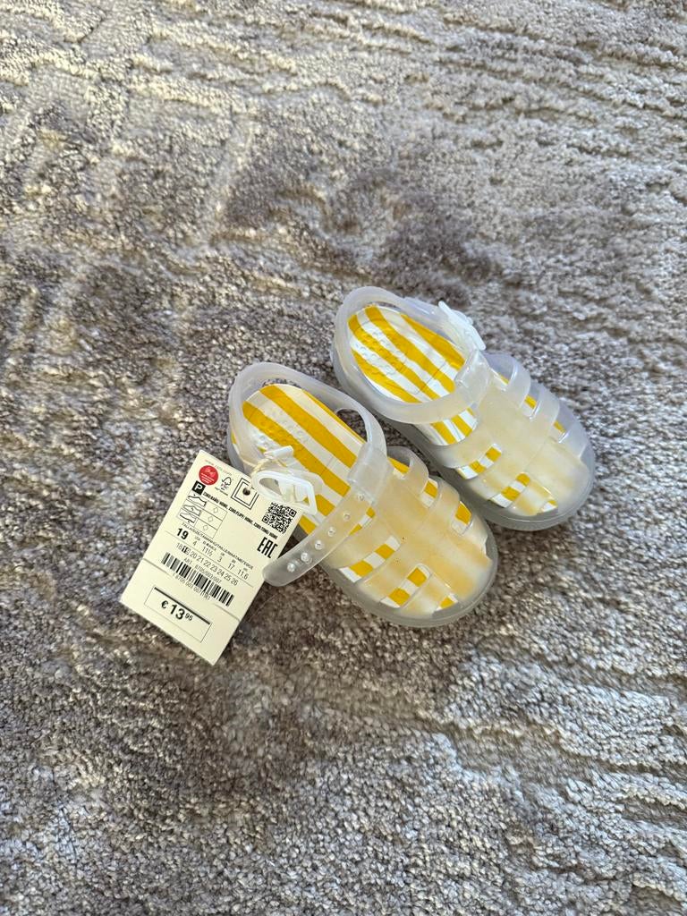 Nieuwe Zara baby waterschoentjes maat 19, Kinderen en Baby's, Ophalen, Nieuw, Jongen of Meisje, Schoenen
