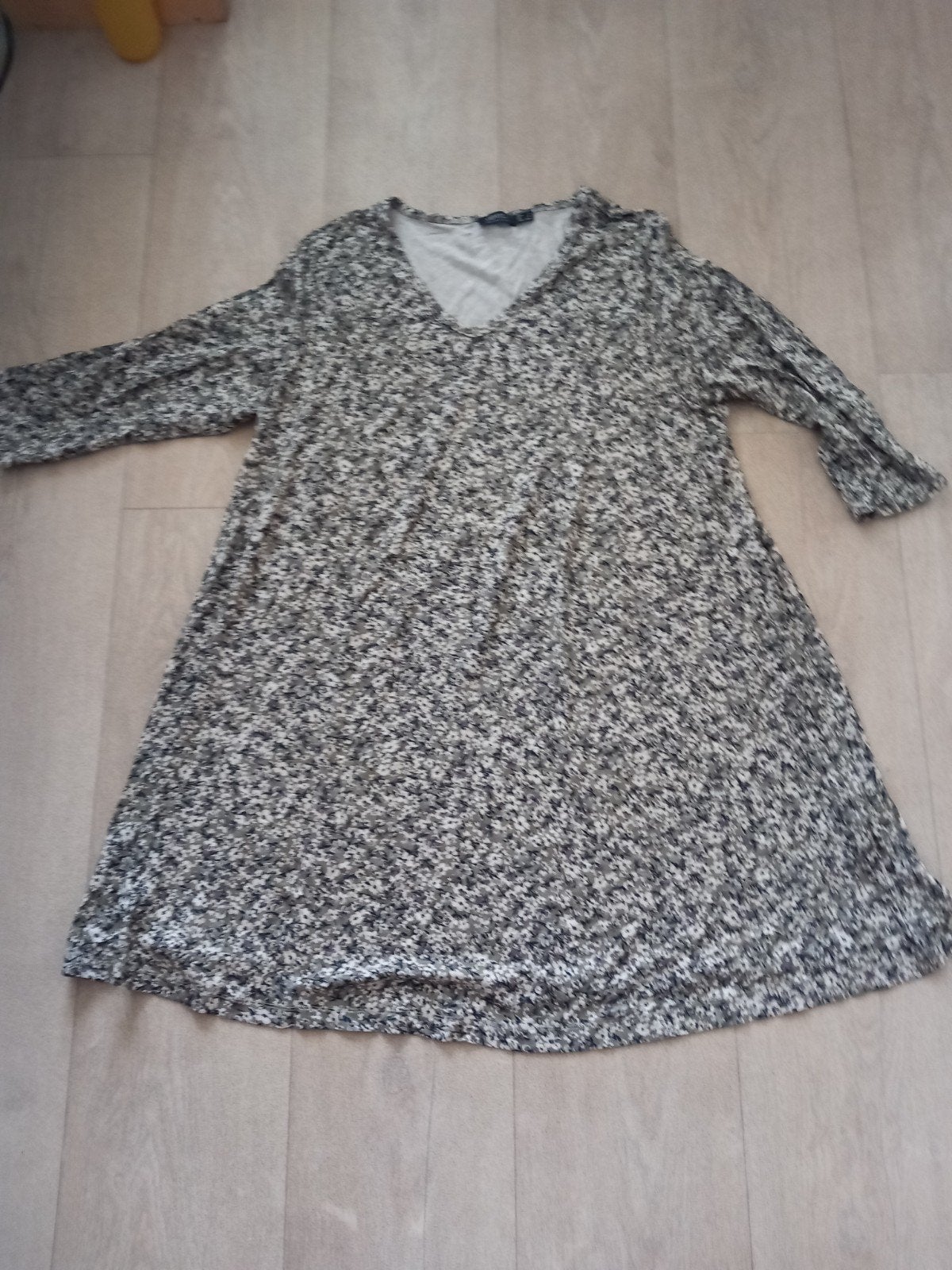 Yesta bloemetjes tuniek maat 0, Verzenden, Maat 46/48 (XL) of groter, Yesta, Zo goed als nieuw
