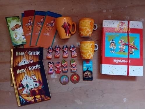 efteling mutsen - mok - puzzel - sloffen - spel - poppetjes, Ophalen of Verzenden, Gebruikt, Overige typen