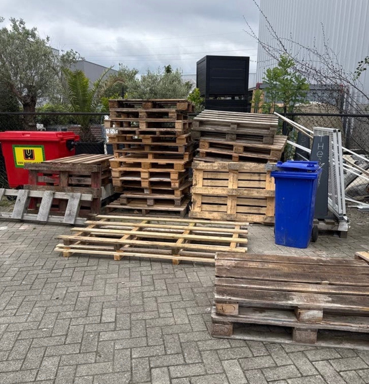 Gratis af te halen pallets, Ophalen, Gebruikt, Hout