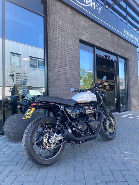 Triumph Speed Twin 1200, customized, 2019, Motoren, 2 cilinders, Motorrijbewijs A, Gebruikt, Particulier