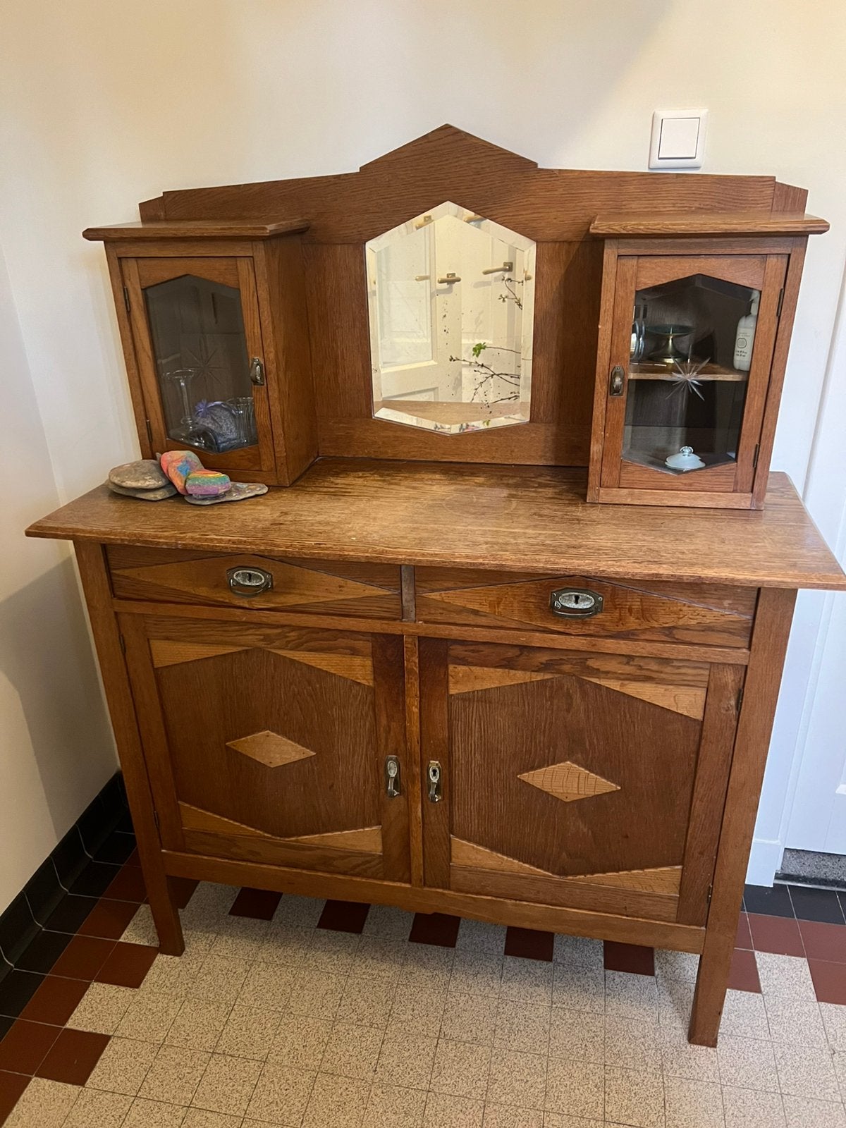Kast dressoir Amsterdamse school, Ophalen