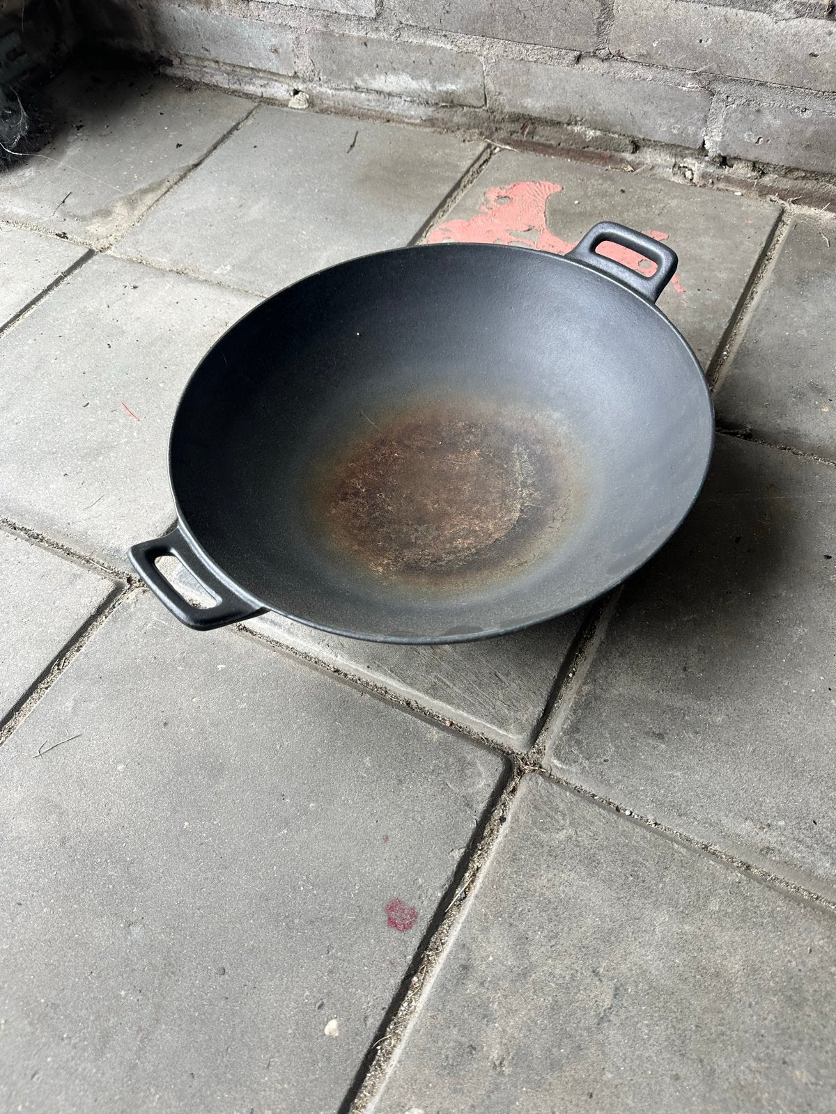 Gietijzeren Wokpan met Handvatten, Huis en Inrichting, Keuken | Potten en Pannen, Ophalen, Gebruikt, Wok, Gietijzer