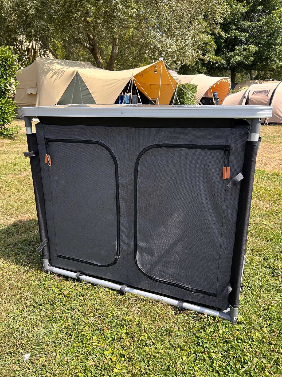 Obelink Avignon Alu campingkast - Grijs, Caravans en Kamperen, Ophalen, Zo goed als nieuw