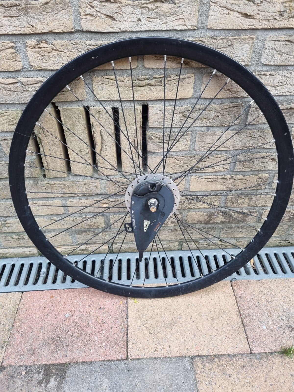 Gazelle voorwiel 28 inch, geen slag, Fietsen en Brommers, Fietsonderdelen, Zo goed als nieuw, Aluminium, Gazelle, Ophalen