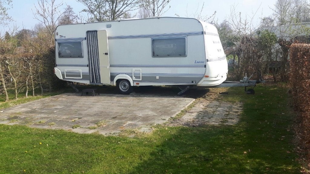 Weigert 555 Luxus met kinderkamer, Caravans en Kamperen, Overige merken, Rondzit, Particulier, 5 tot 6 meter