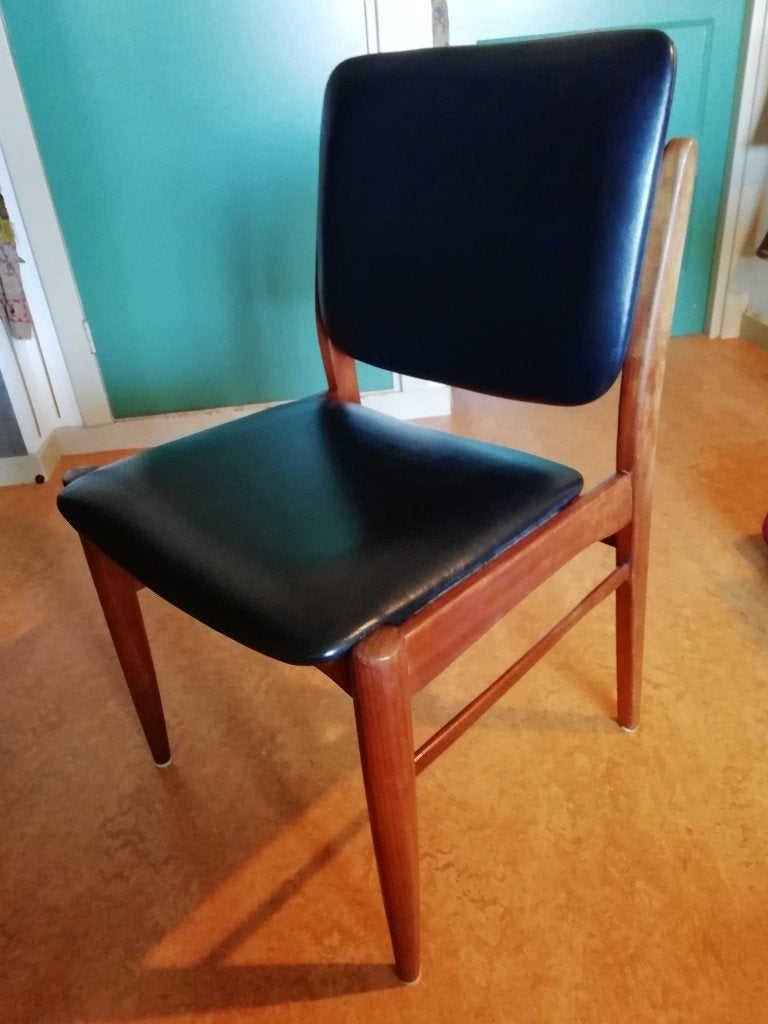 Midcentury vintage Scandinavisch design eetkamerstoel met Zw, Huis en Inrichting, Gebruikt, Zwart, Eén, Vintage, Mid-century, Scandinavisch