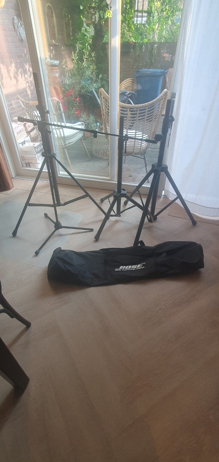 Standaards voor speakers en microfoon., Muziek en Instrumenten, Ophalen, Gebruikt, Instrumentstandaard, Microfoon