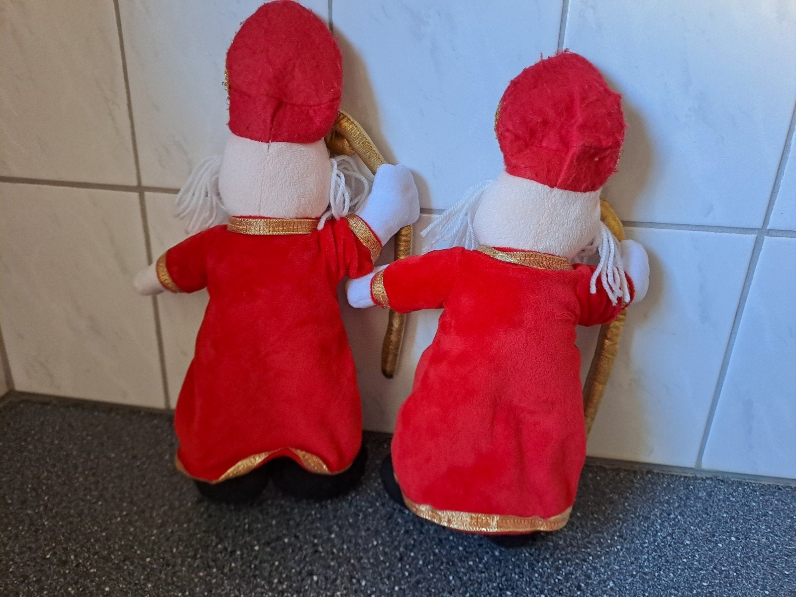 2 dezelfde sinterklaas knuffels., Diversen, Ophalen of Verzenden, Zo goed als nieuw, N.v.t, N.v.t