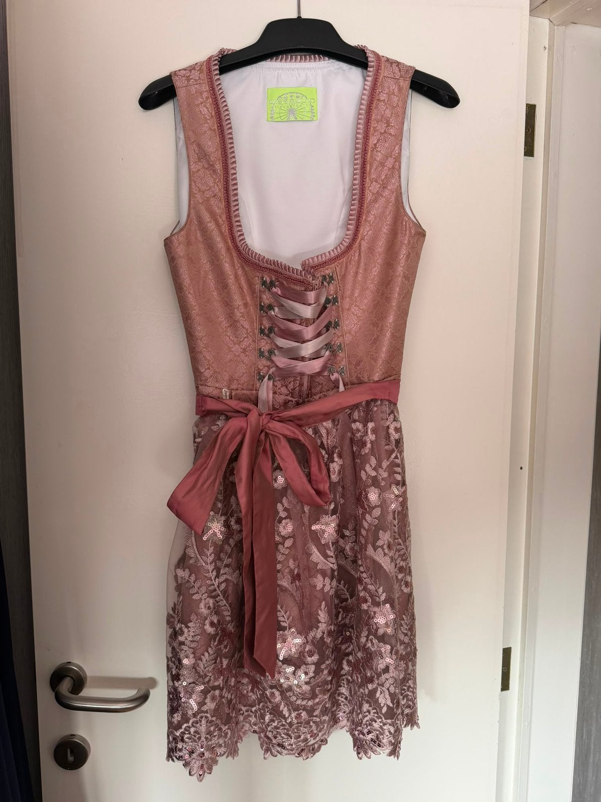Dirndl - Wiesnwuid - Maat 42, Kleding | Dames, Carnavalskleding en Feestkleding, Ophalen, Maat 42/44 (L), Kleding, Overige thema's