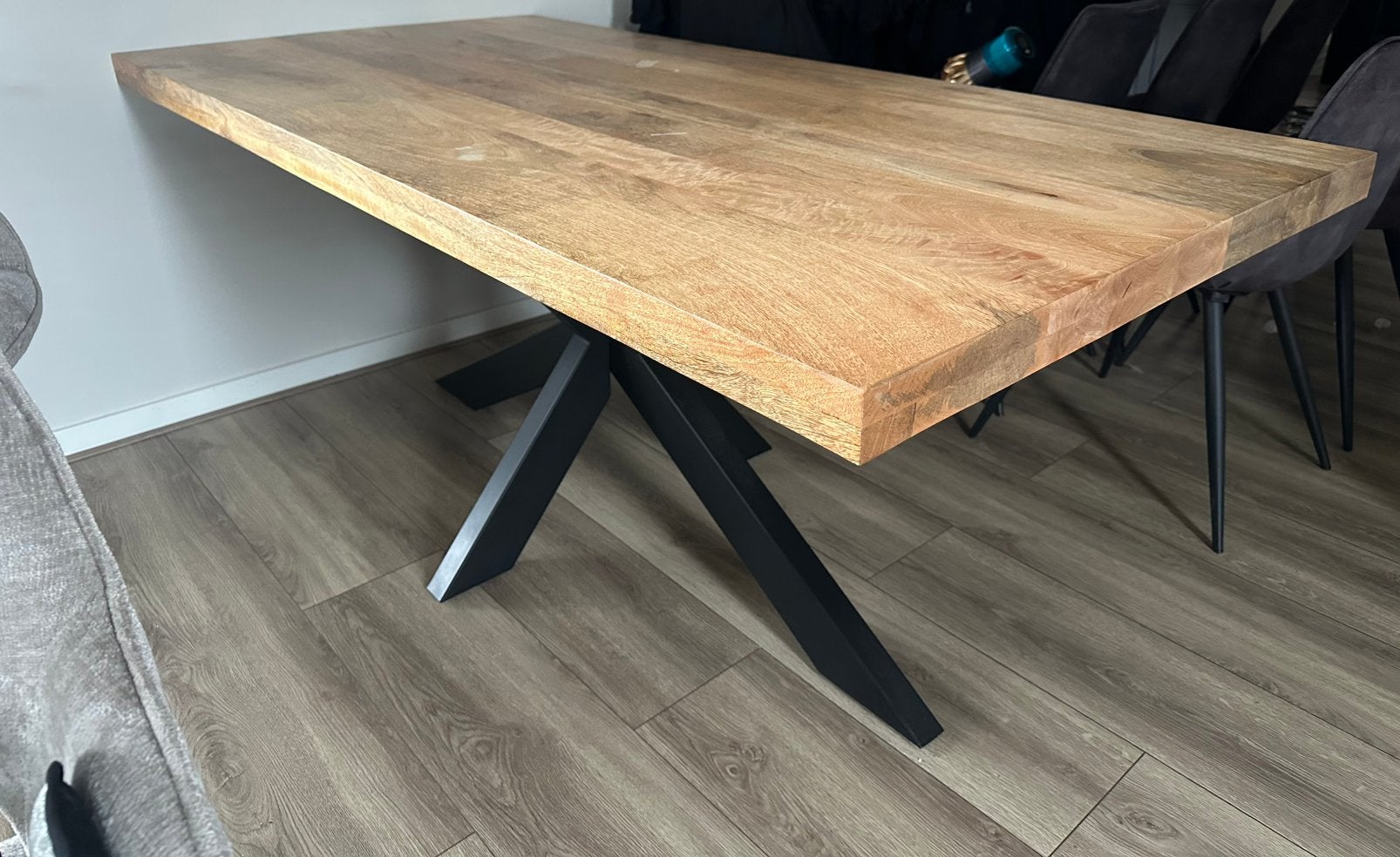 Mangohout Tafel met bijpassende stoelen, Huis en Inrichting, Ophalen, 50 tot 100 cm, Zo goed als nieuw, Vijf personen of meer