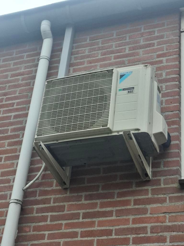 Daikin Wandairco met Binnenunit - Koelen en Verwarmen, 3 snelheden of meer, Ophalen of Verzenden, Energieklasse A of zuiniger