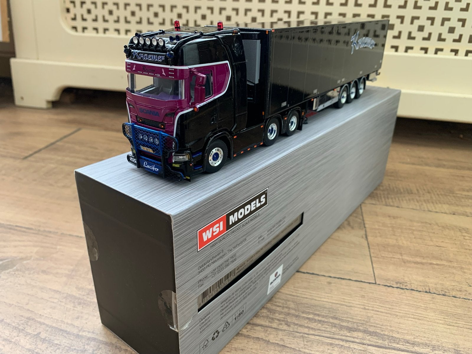 WSI Models Scania Kraemer Truck met Trailer 1:50, Overige merken, 1:32 tot 1:50, Ophalen of Verzenden, Zo goed als nieuw