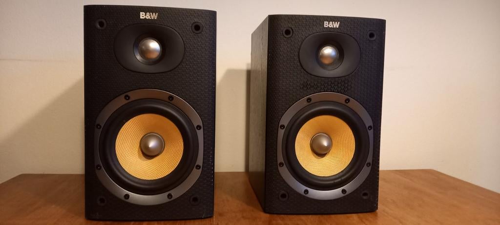 B&W DM600 S3 Boekenplank Luidsprekers, Audio, Tv en Foto, Ophalen of Verzenden, Zo goed als nieuw, 60 tot 120 watt, Bowers & Wilkins (B&W)