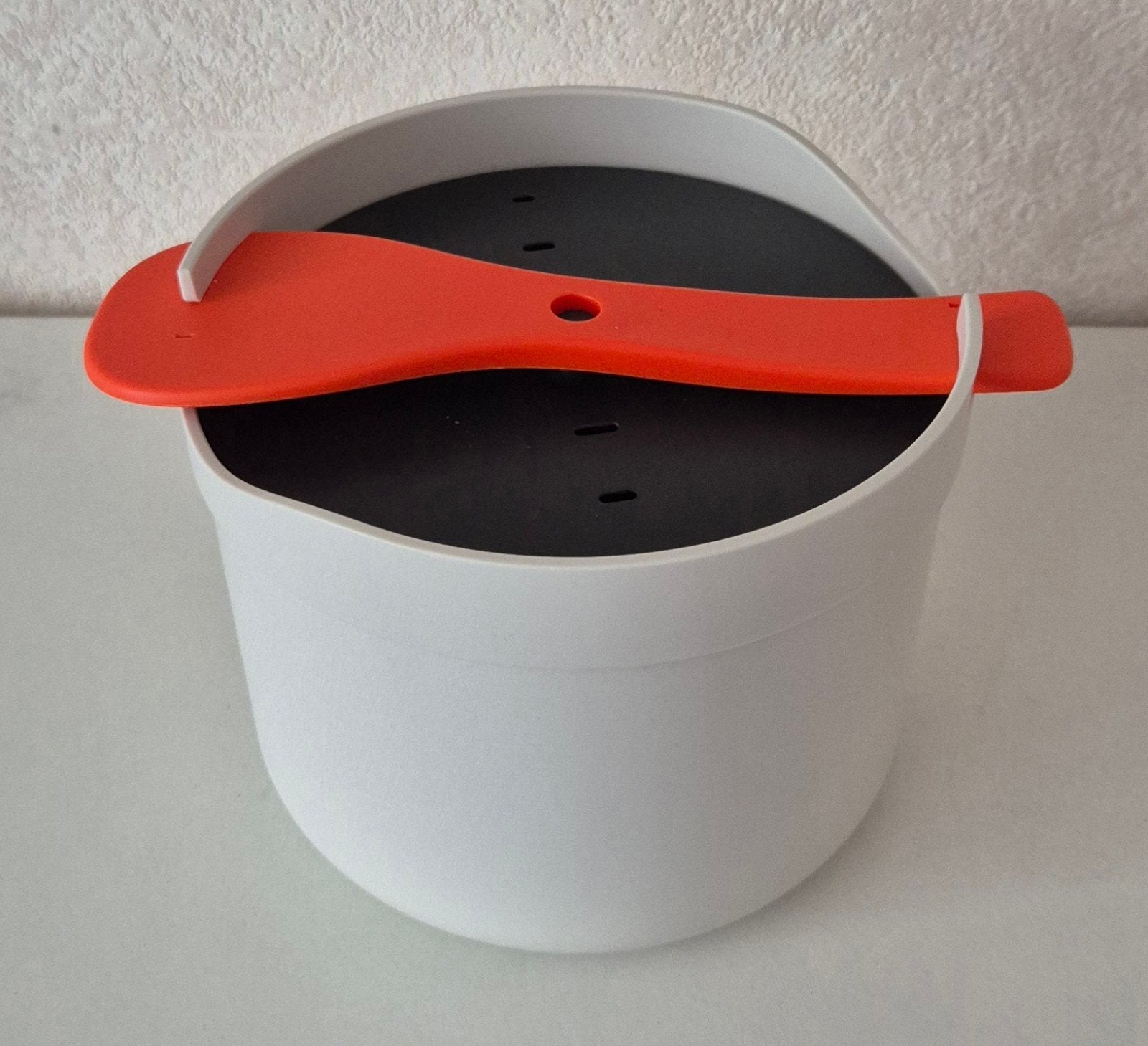 Joseph Joseph M-Cuisine Magnetron Rijstkoker 2L, Ophalen of Verzenden, Zo goed als nieuw, Kunststof