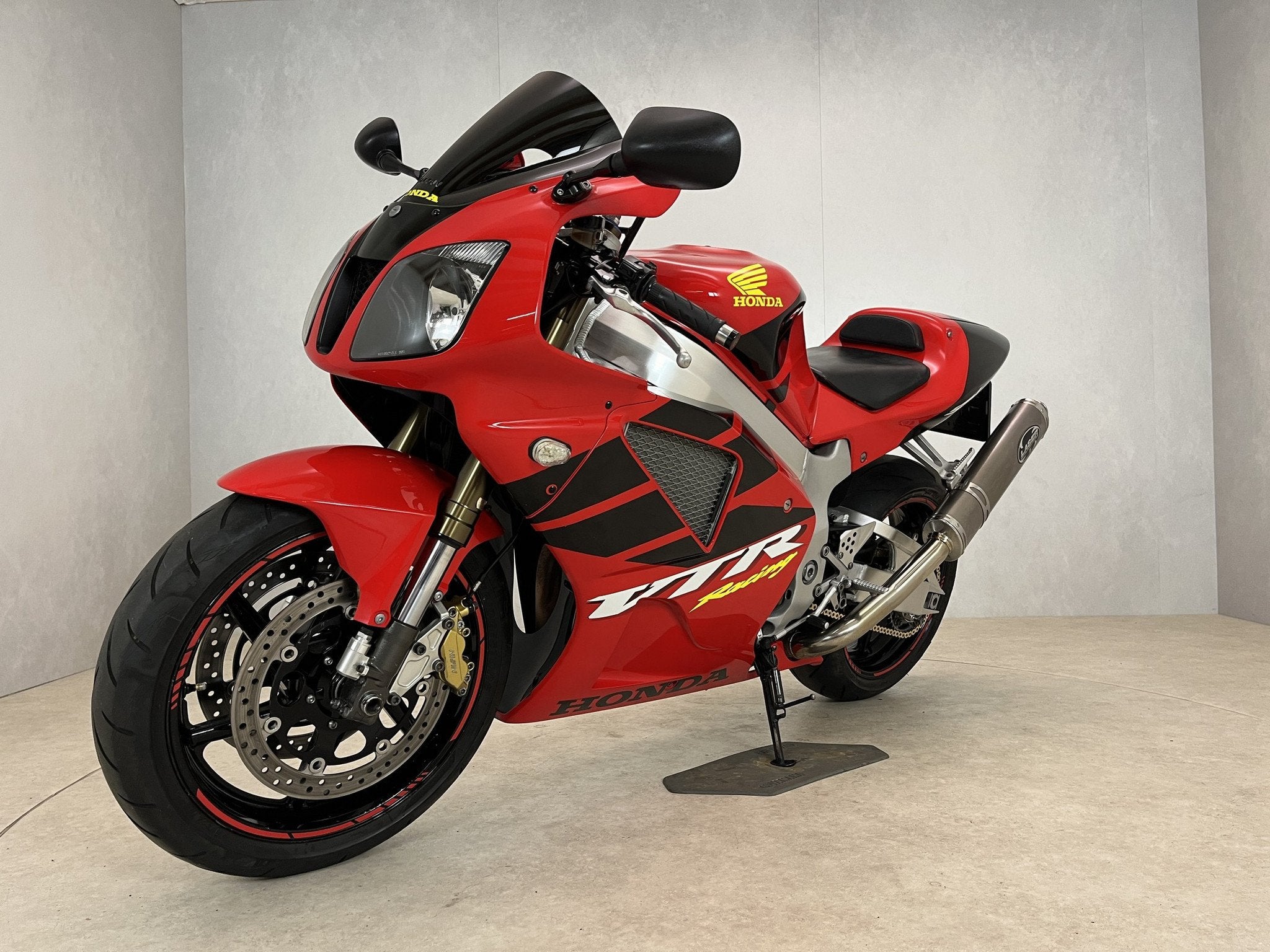 Honda VTR 1000 SP-1 (bj 2000), Motoren, Cco@honda-eu.com, Stroombaan 4
1181 VX  Amstelveen, Honda Motor Europe Ltd, Super Sport