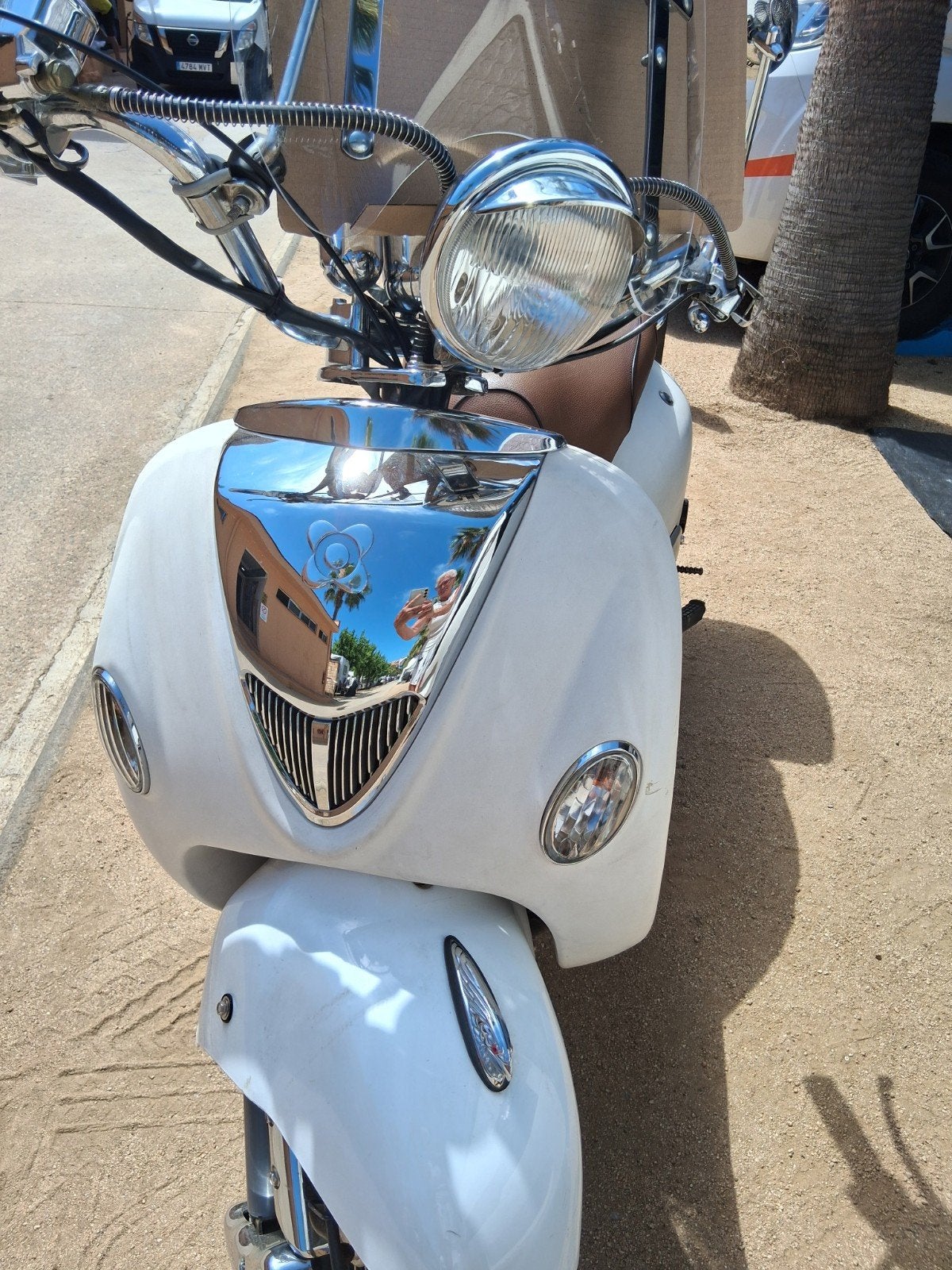 AGM Retro Extra Scooter - Wit, Weinig kilometers, Ophalen, Gebruikt, Benzine, Overige merken