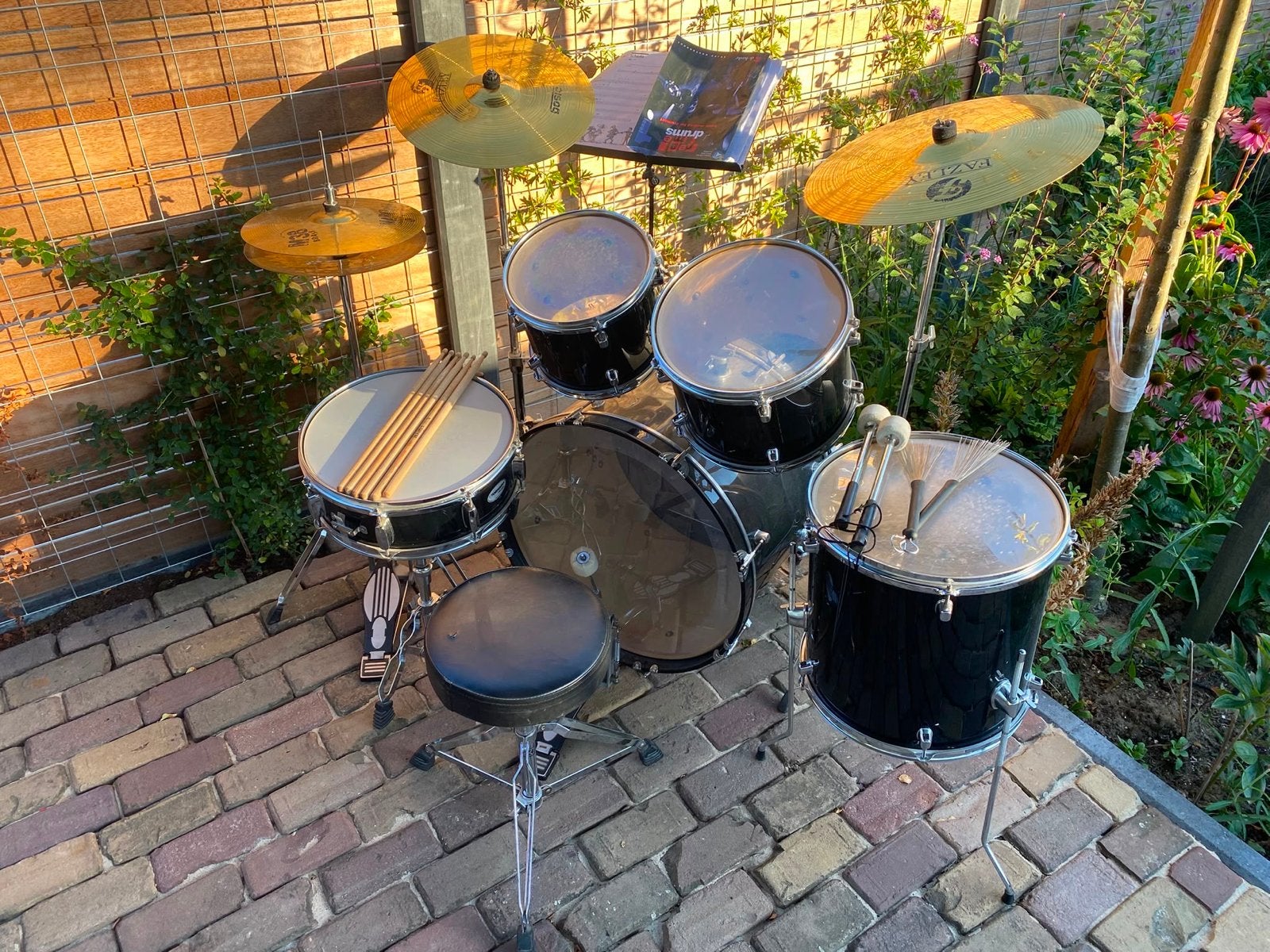 Compleet drumstel met bekkens en accessoires, Ophalen, Gebruikt, Overige merken