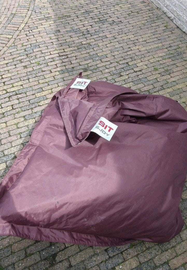 Zitzakken  2 stuks 1x1 meter - Sit & Joy, Ophalen, Gebruikt, Bruin, Zitzak