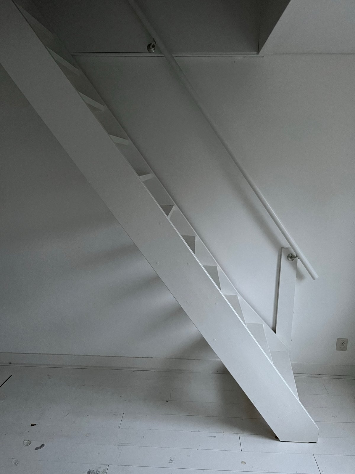 Houten witte molenaarstrap, Doe-het-zelf en Verbouw, Ladders en Trappen, Ophalen, Gebruikt, Trap, 2 tot 4 meter