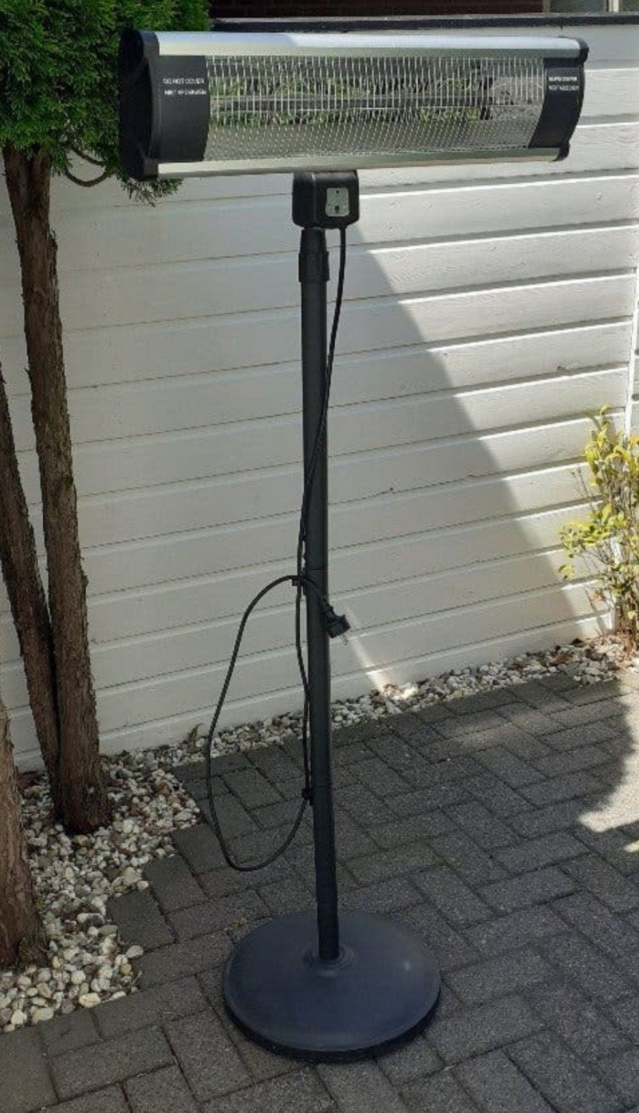 Terrasverwarming 
Warmtelamp

Sunred SMC1800R, Tuin en Terras, Terrasverwarmers, Zo goed als nieuw, Elektrisch, Vloer, Draaibaar