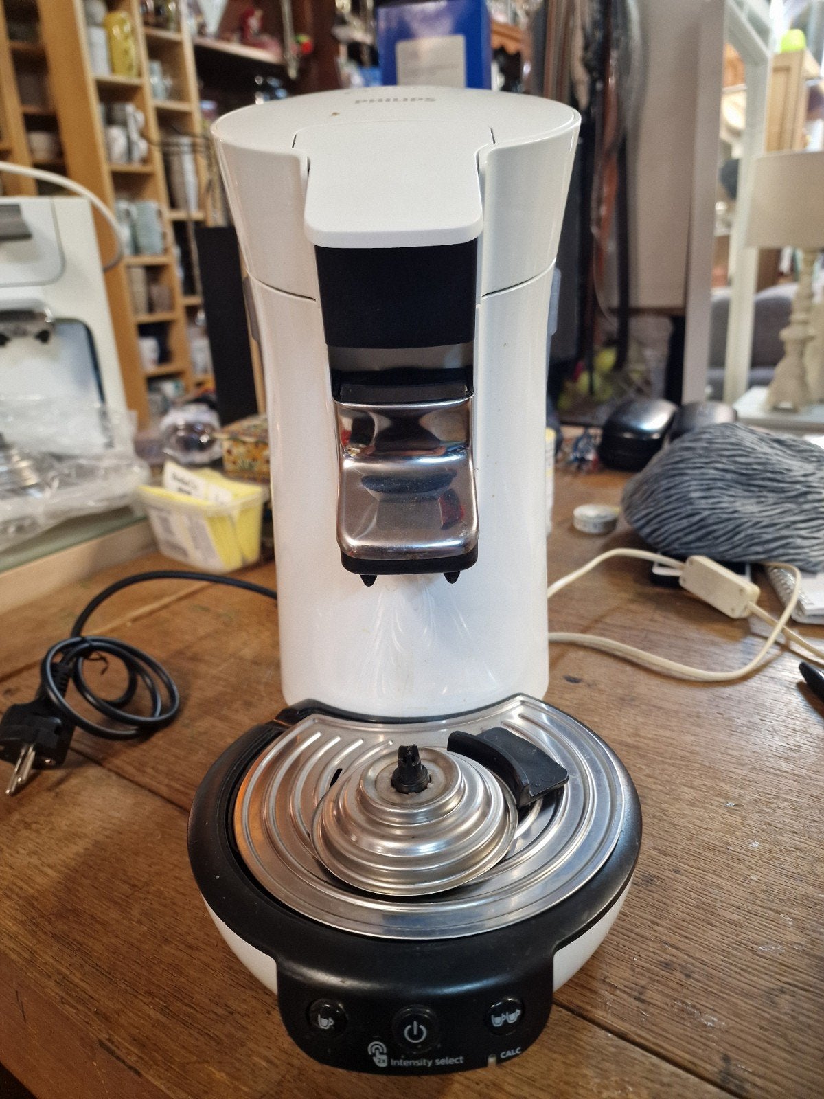 Philips Senseo koffiezetapparaat - Wit, Witgoed en Apparatuur, Koffiezetapparaten, Ophalen, Gebruikt, Koffiemachine, 2 tot 4 kopjes