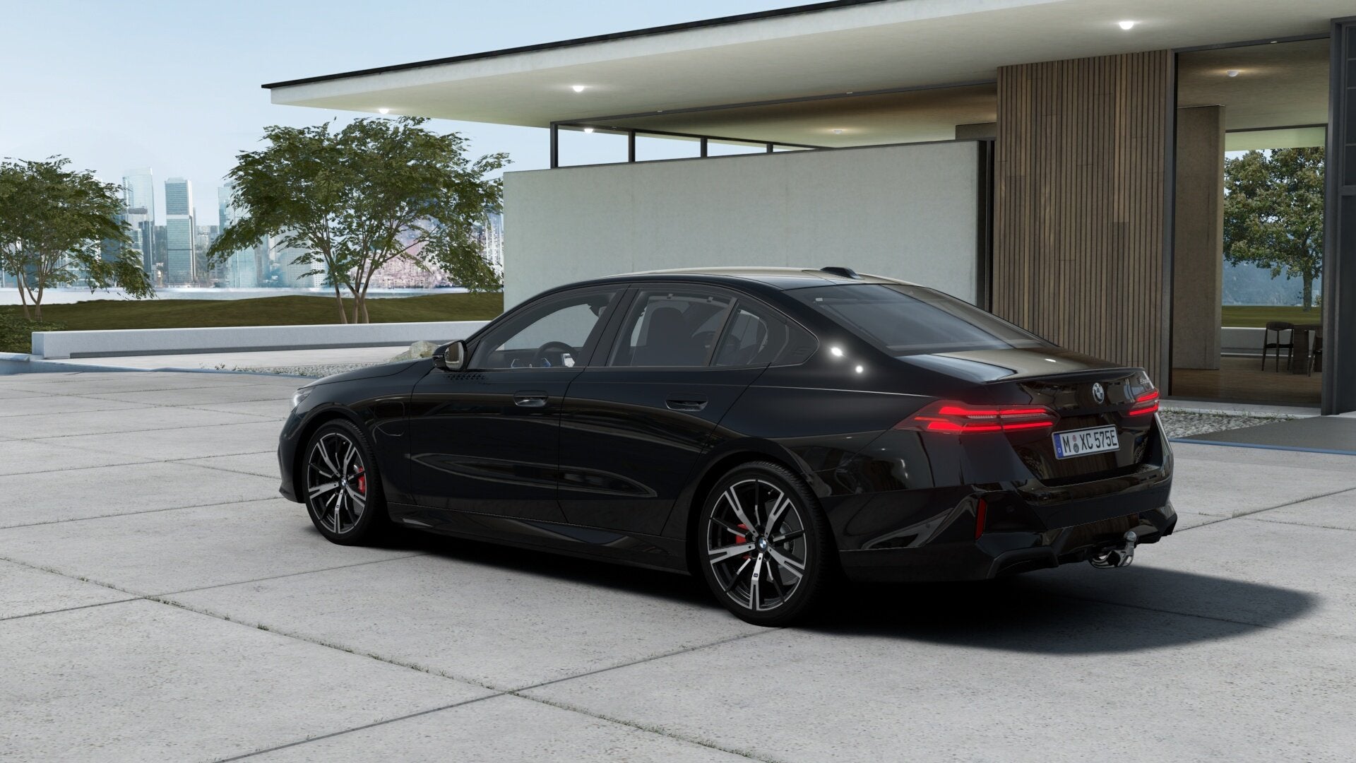 BMW 5 Serie 530e M Sport Automaat / Panoramadak / Trekhaak /, Automaat, Achterwielaandrijving, Zwart, Zwart