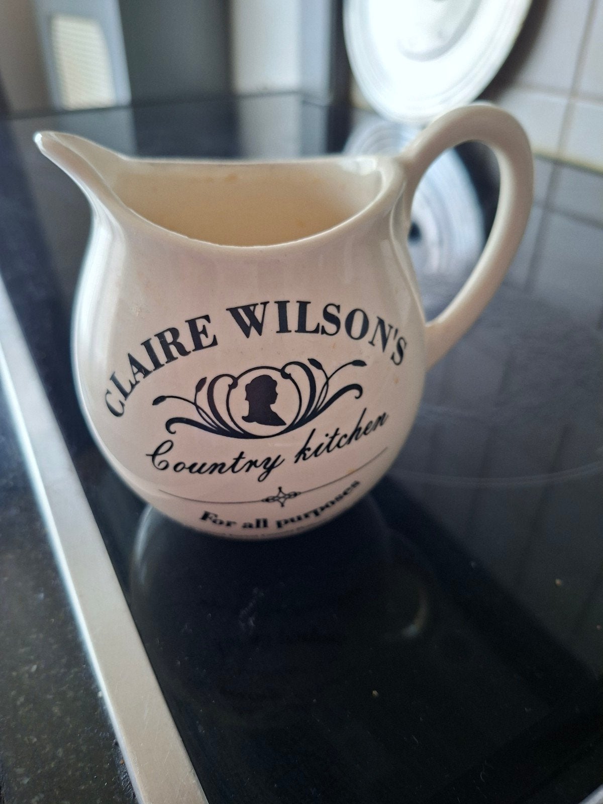 Claire Wilson's Country Kitchen Melkkannetje, Huis en Inrichting, Ophalen of Verzenden, Steen/keramiek, Wit, Overige merken