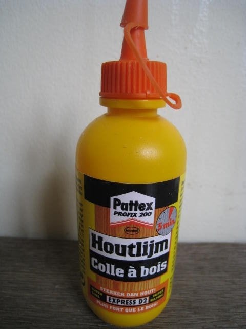 90% vol : Pattex Profix 200, houtlijm, zeer snel, Express D2, Doe-het-zelf en Verbouw, Hout en Planken, Minder dan 25 mm, Eiken