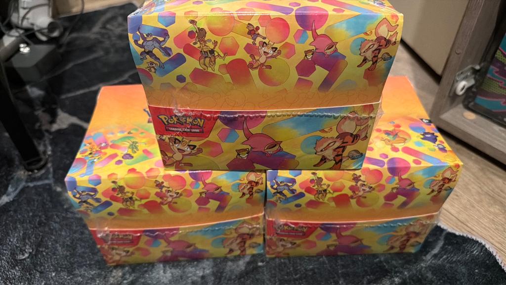 3x    151 Mini Tin Display Sealed Case, Ophalen of Verzenden, Zo goed als nieuw, Boosterbox