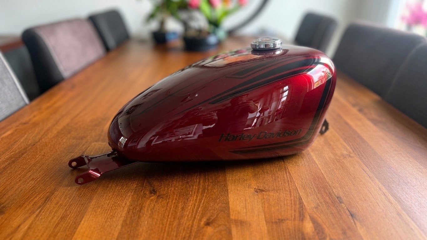 Harley Davidson Sportster tank special paint 12,5 liter, Ophalen of Verzenden