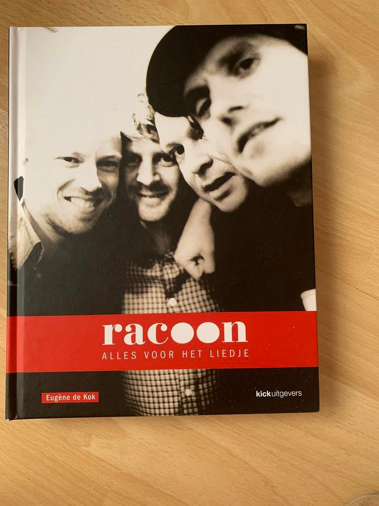 Racoon alles voor het liedje, Ophalen of Verzenden, Zo goed als nieuw, Personen