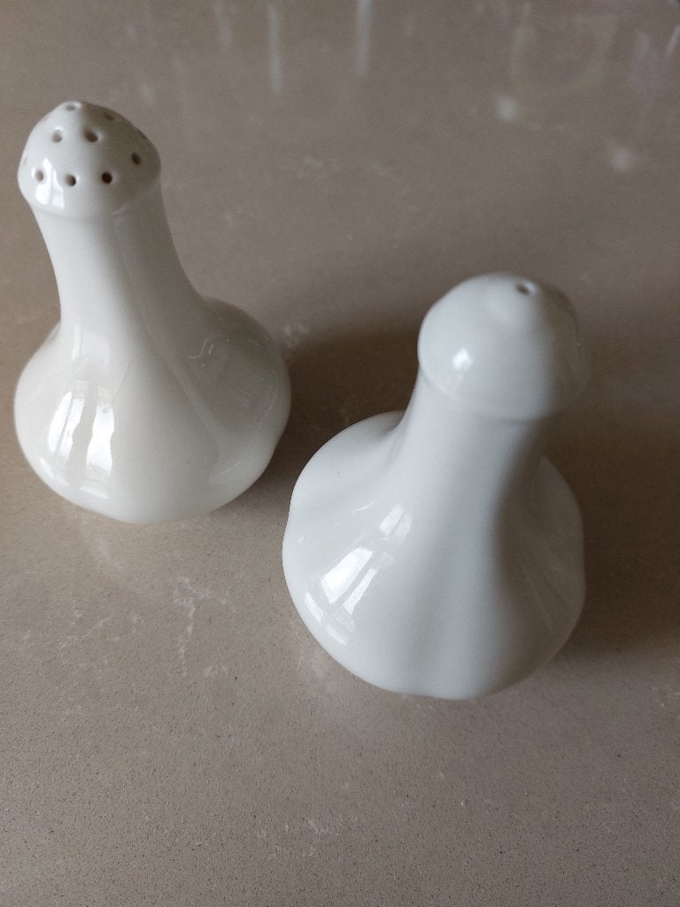 Suba Seal elegant porseleinen peper- en zoutstel, Overige merken, Overige typen, Ophalen of Verzenden, Zo goed als nieuw