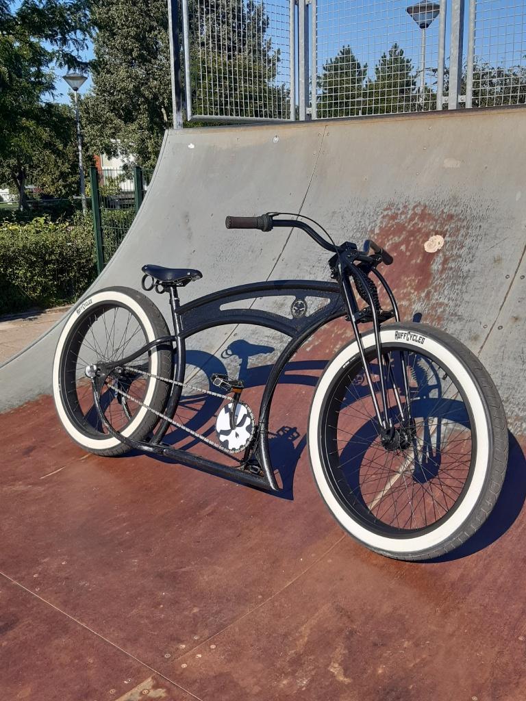 Unieke Custom Chopper Fiets met dikke Banden, Terugtraprem, Versnellingen, Zo goed als nieuw, Ruff Cycles