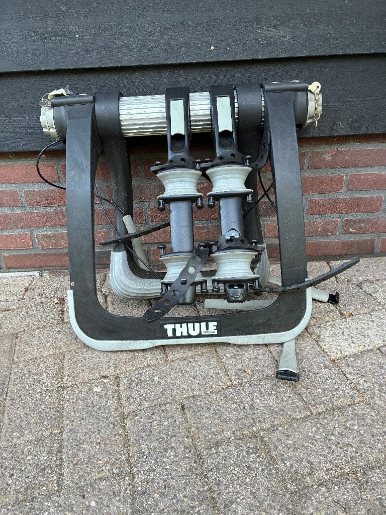 Thule Fietsendrager achterklep, Ophalen, 2 fietsen, Zo goed als nieuw, Achterklepdrager