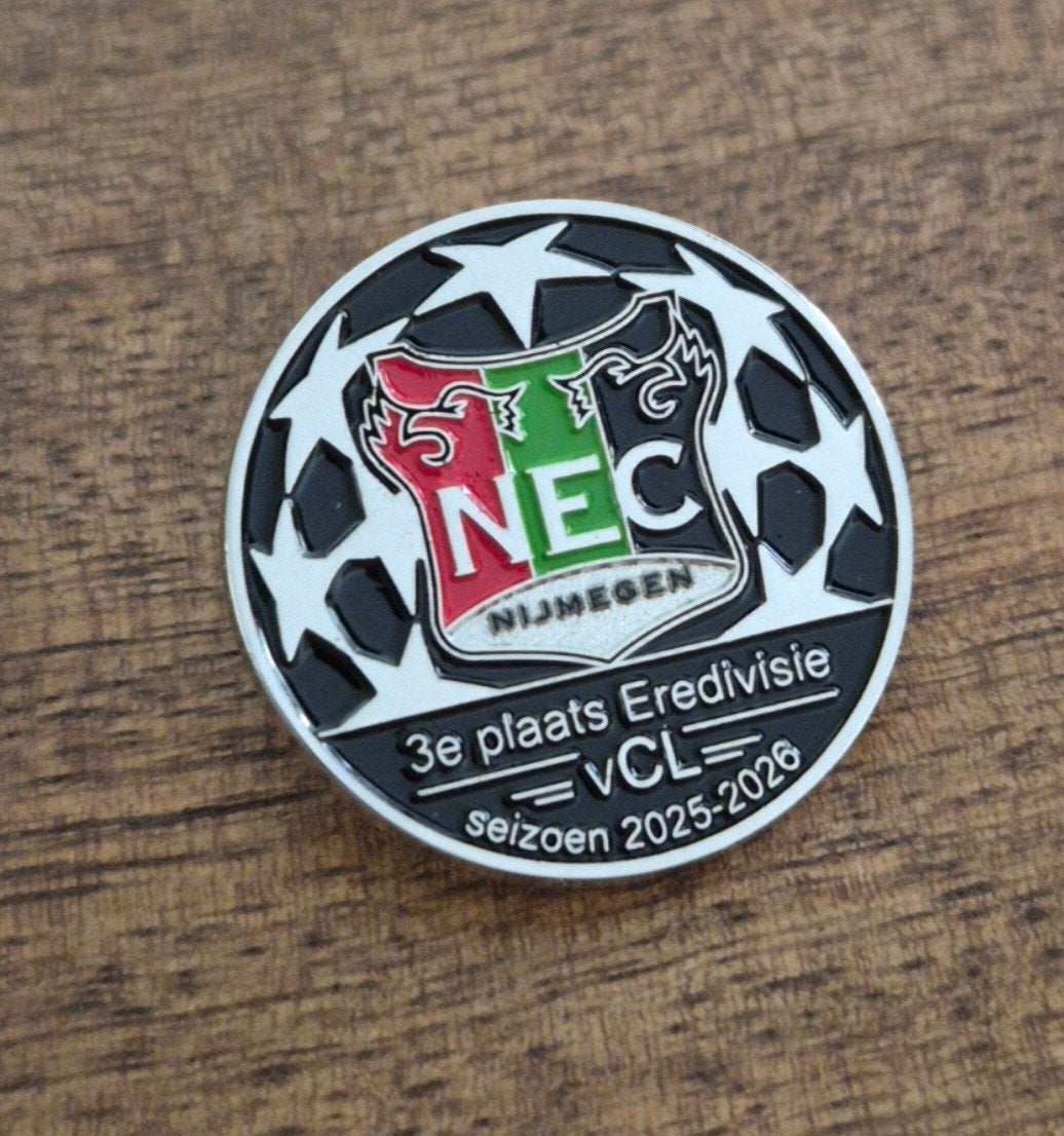 Pin NEC Nijmegen  - 3e plaats Eredivisie - seizoen 2025-2026, Verzenden, Nieuw, Sport, Speldje of Pin