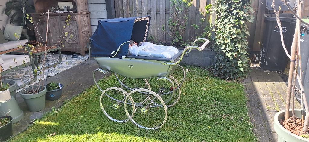 Silvercross kinderwagen, Ophalen