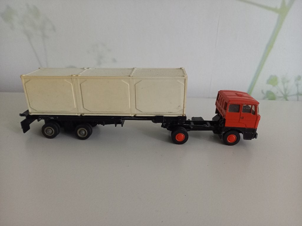 Daf 2800 met container oplegger, Ophalen of Verzenden, Zo goed als nieuw, Bus of Vrachtwagen, Lion Toys