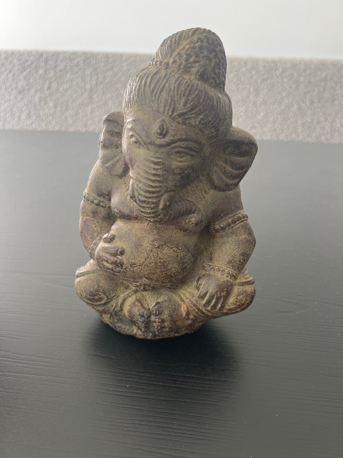 Stenen Boeddha beeld - Ganesha, Huis en Inrichting, Woonaccessoires | Boeddhabeelden, Ophalen of Verzenden, Gebruikt, Steen/keramiek