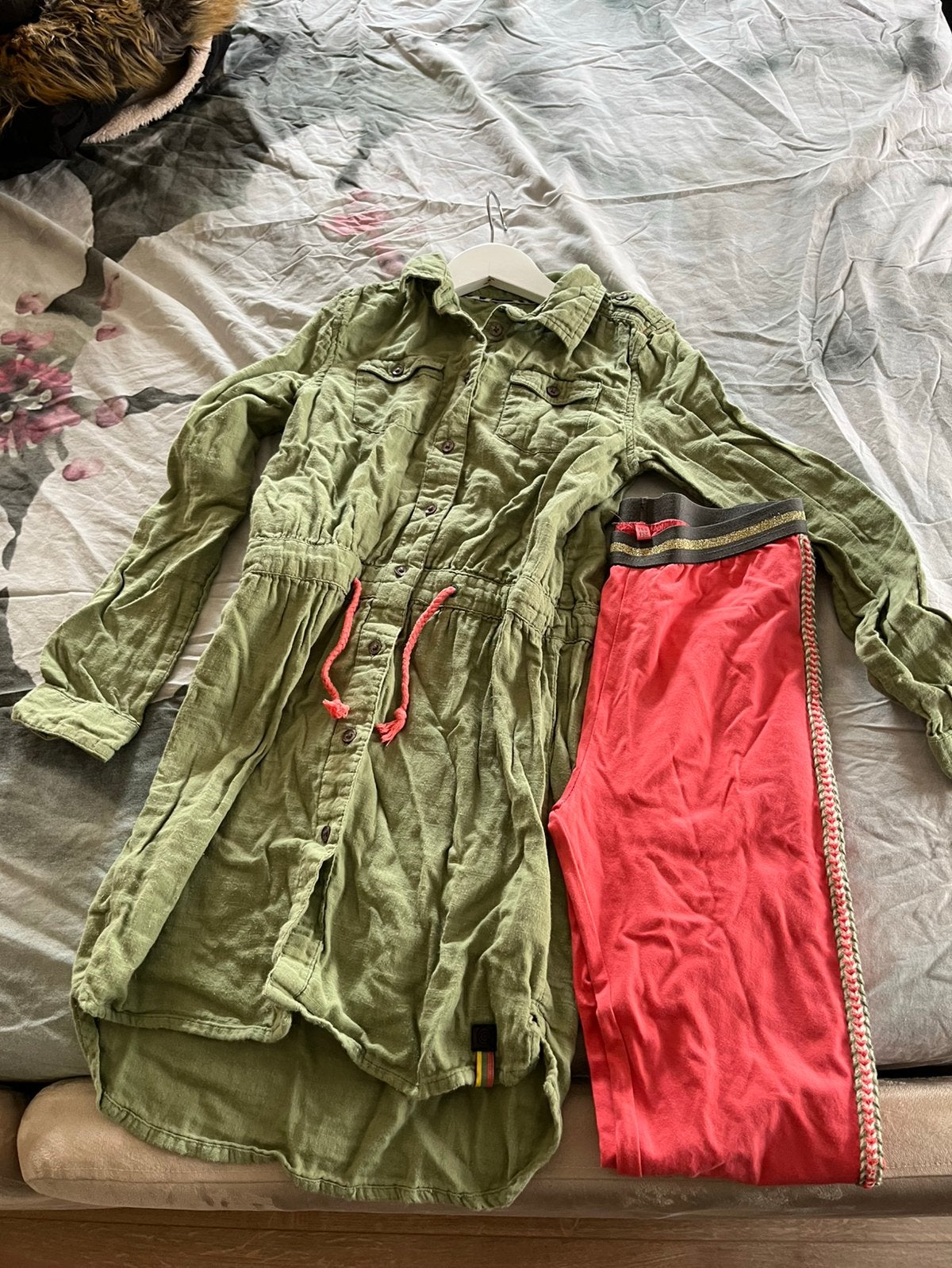 Quapi setje safari 146-152, Kinderen en Baby's, Kinderkleding | Maat 146, Ophalen of Verzenden, Zo goed als nieuw, Meisje, Setje