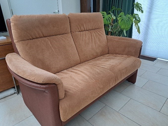2 cognackeurige banken, Ophalen, Gebruikt, Minder dan 75 cm, Rechte sportieve zit