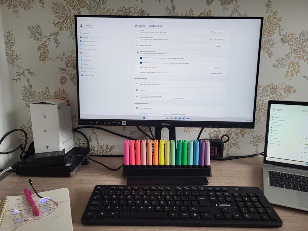 HP EliteDesk, Computers en Software, Monitoren, Zo goed als nieuw, IPS, Full HD, Ophalen