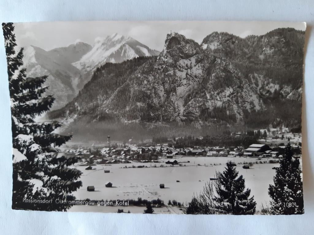 Hans huber : Passionsdorf Oberammergau tegen Kofel, Ophalen of Verzenden