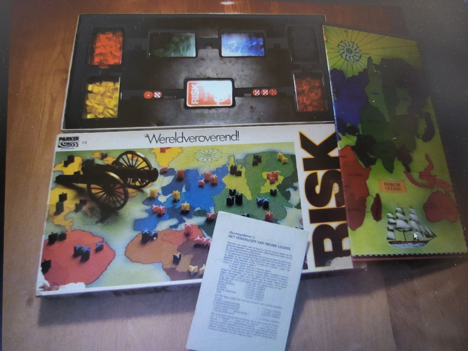 Risk Bordspel - Wereldveroverend Strategisch Spel, Vijf spelers of meer, Ophalen of Verzenden, Gebruikt, Parker