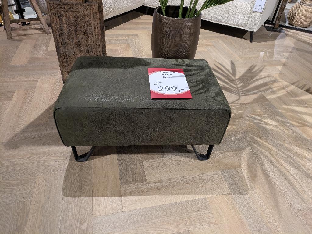 OPRUIMING SHOWROOMSET GROENE BANK STOEL EN HOCKER, Ophalen, MODERN, Nieuw, 75 tot 100 cm