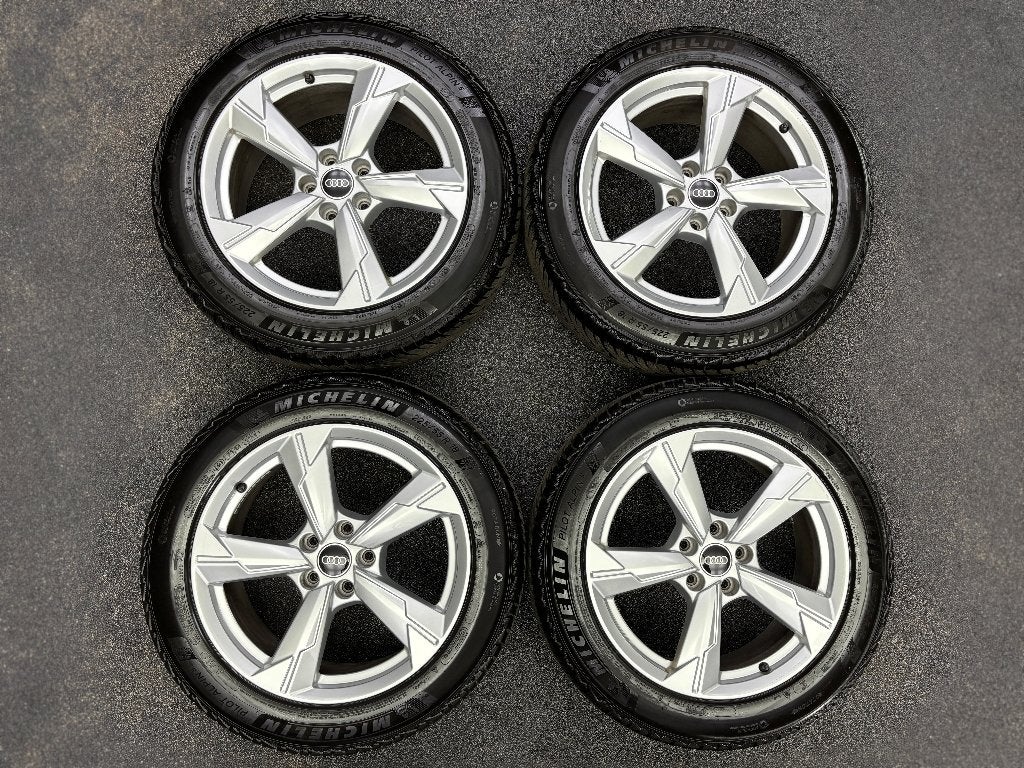 Winterset 18 inch Audi A6/S6 (C8/C7) met Michelin-banden, Auto-onderdelen, Banden en Velgen, 18 inch, Gebruikt, Velg(en), Personenwagen